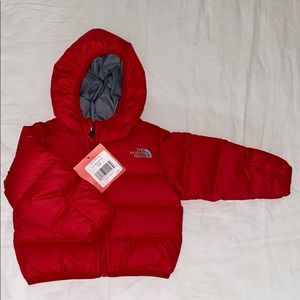 The North Face Infant reversible puffer coat NWT